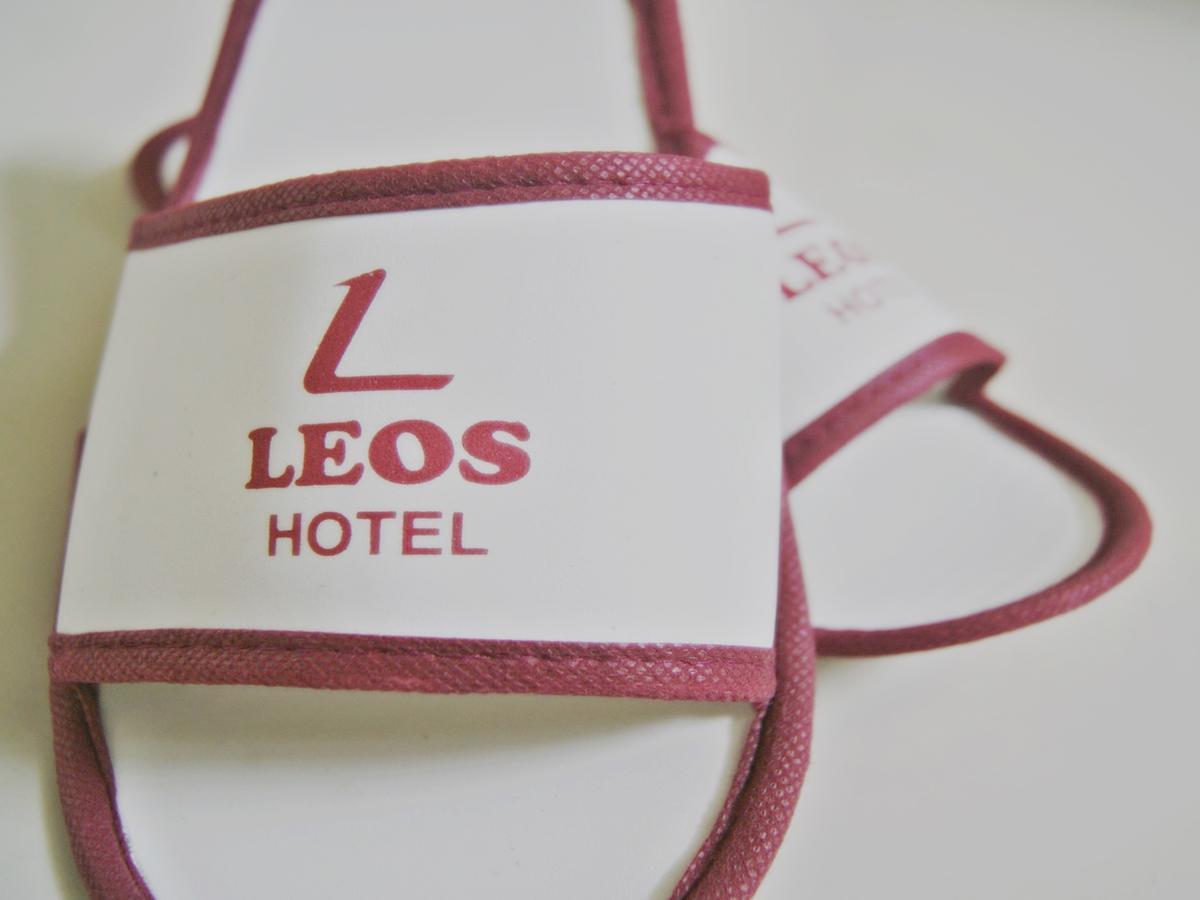 Leos Hotel Tomohon Exterior photo